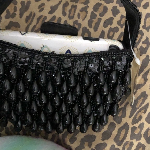LA REGALE Black Formal tear drop Beaded Sequin mini bag Clutch NWT - Picture 4 of 13